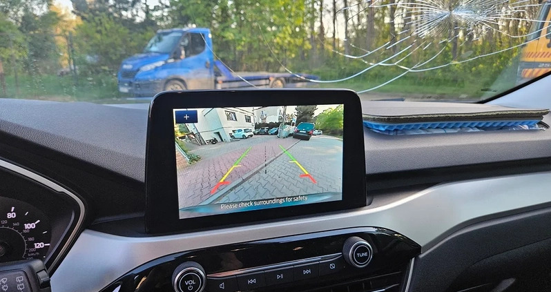 Ford Kuga cena 52700 przebieg: 17431, rok produkcji 2021 z Poznań małe 407